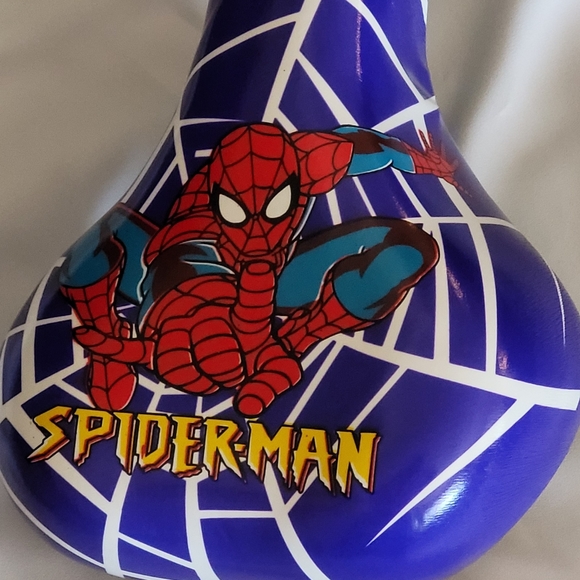 Brand new bike seats - Picture 6 of 8